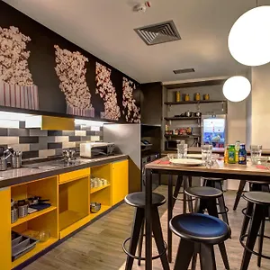** Hotel Meininger Termini Italien